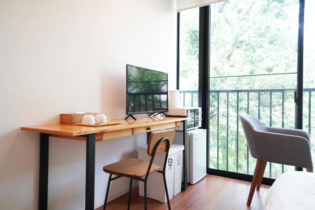 Bird Hostel — 4