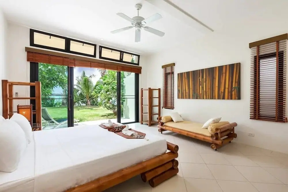Luxury Private Beachfront Haileng Villa — фото 2