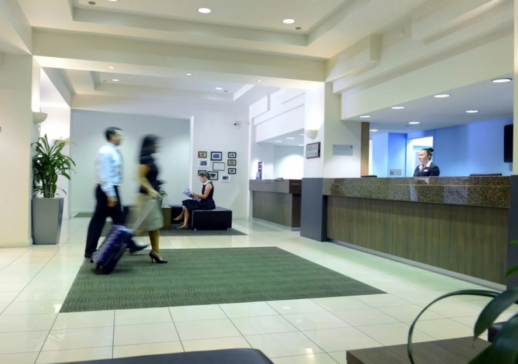 Lobby & Reception