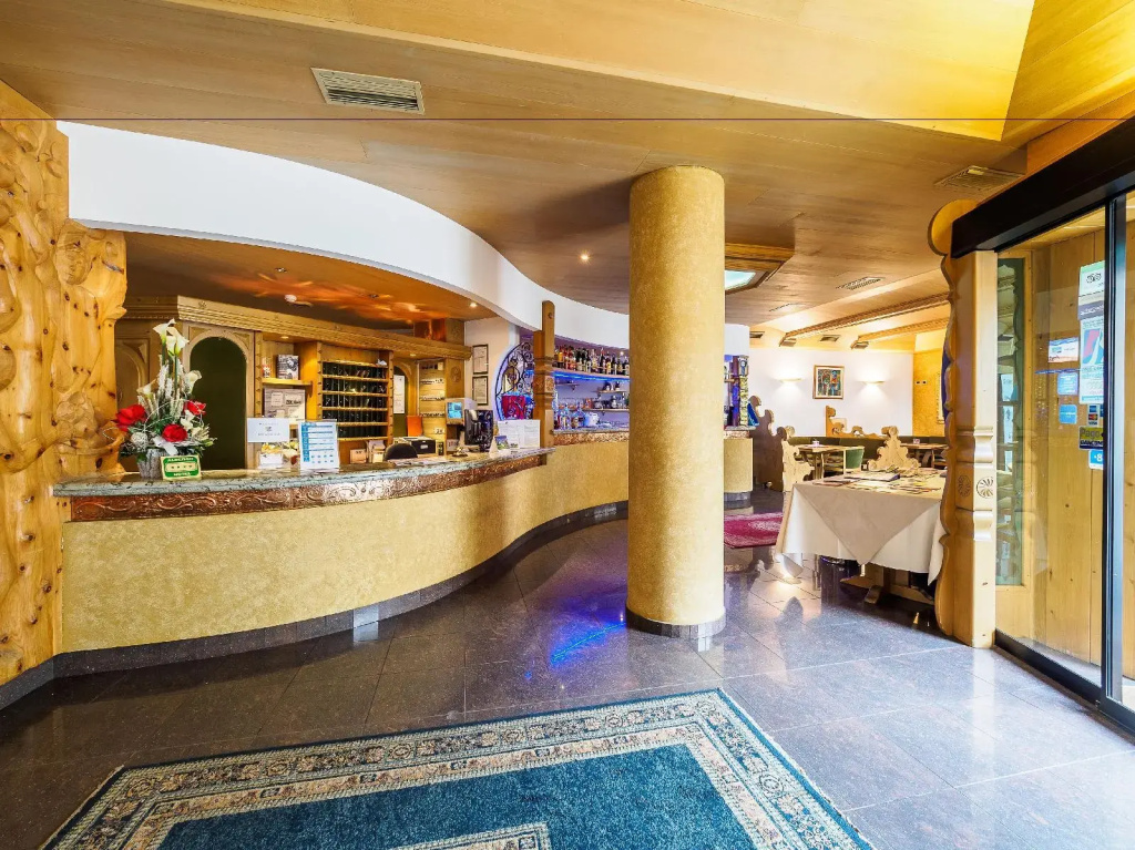 Hotel photo 28