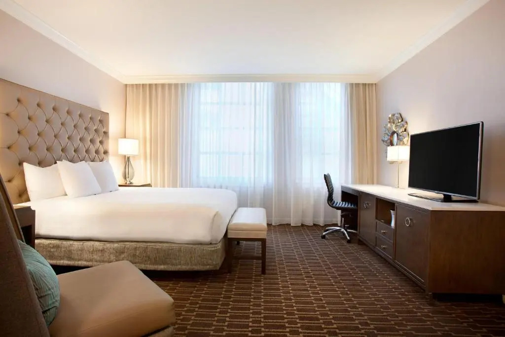 Hilton New Orleans/St. Charles Avenue - Chambres