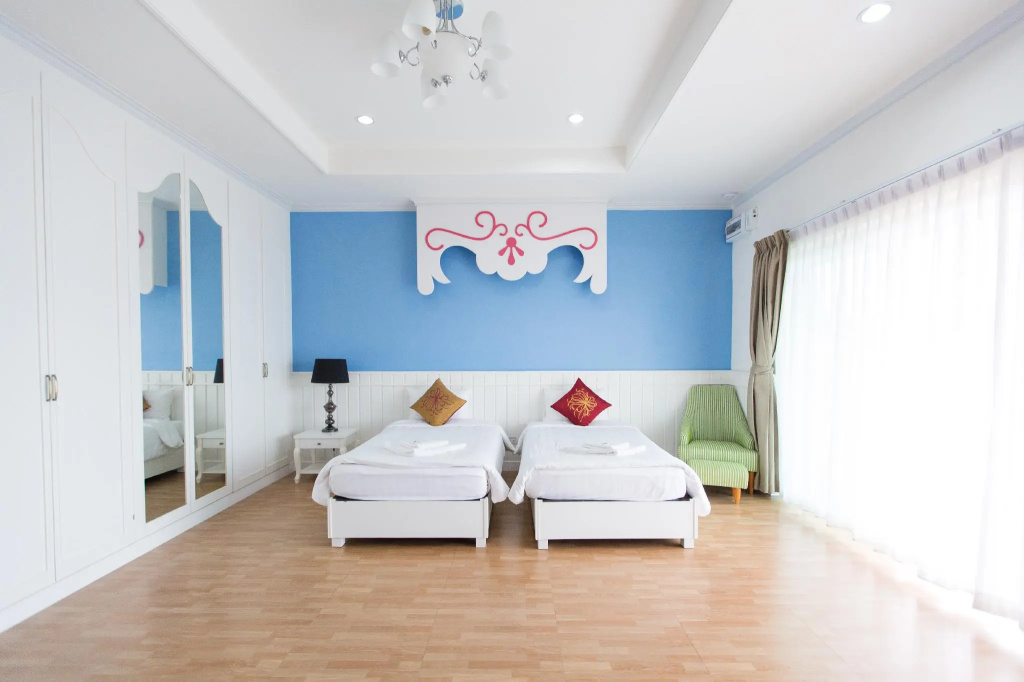 Deluxe Double Suite (twin beds)