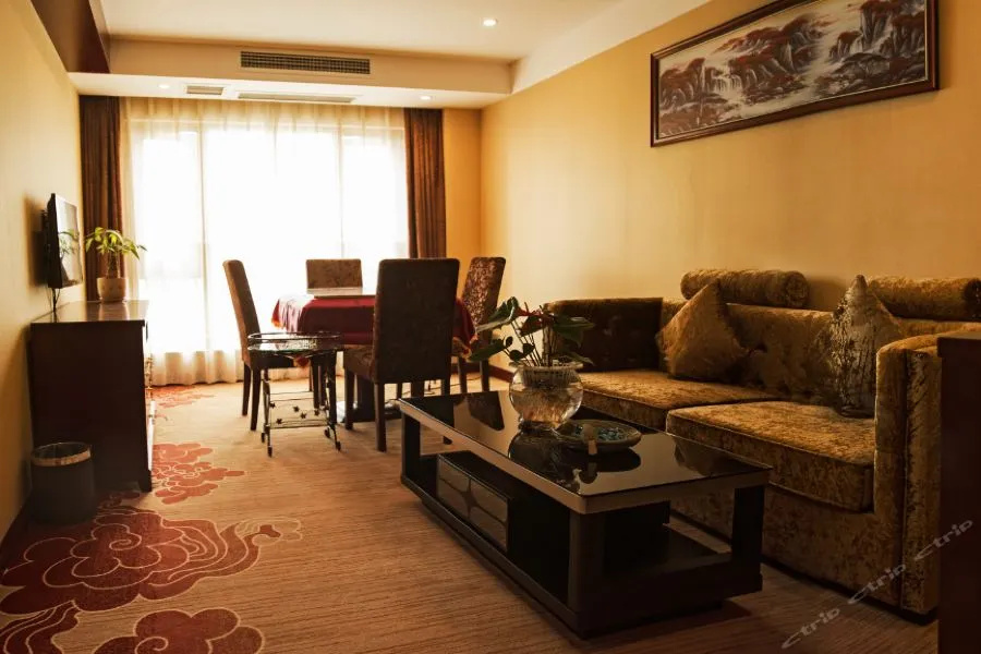 Lobby & Reception