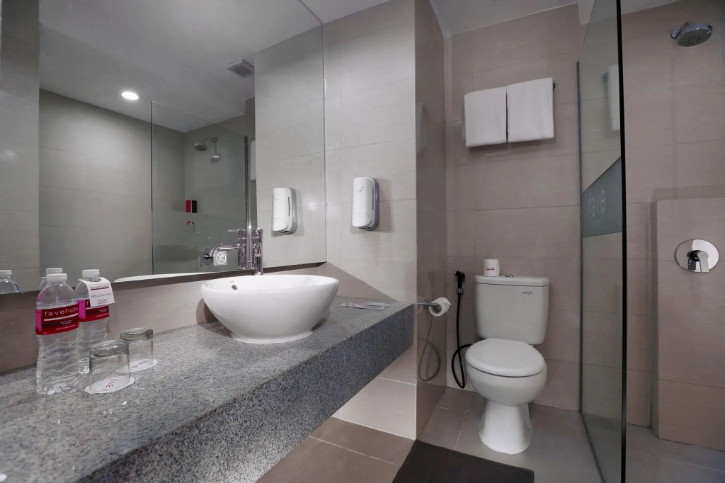 Yusra Inn Hotel Bekasi - Général