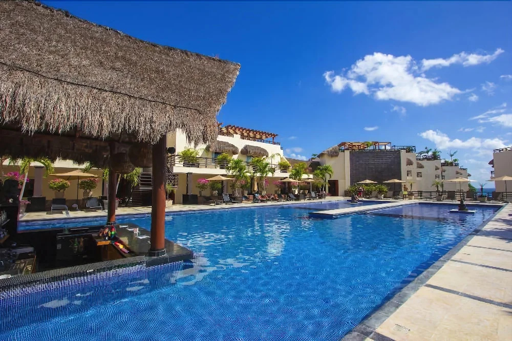 Beach & Waterfront