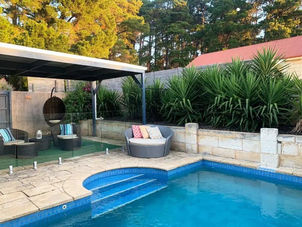 1 Bedroom Cottage