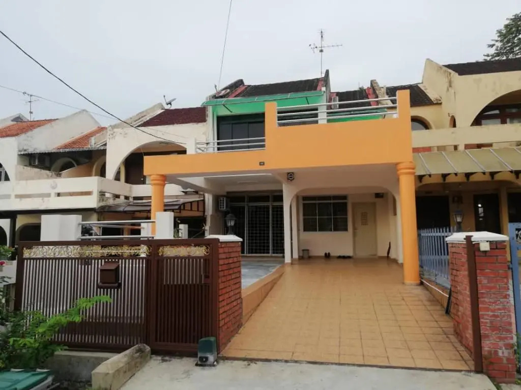 Sweethome for 7 travellers at seremban