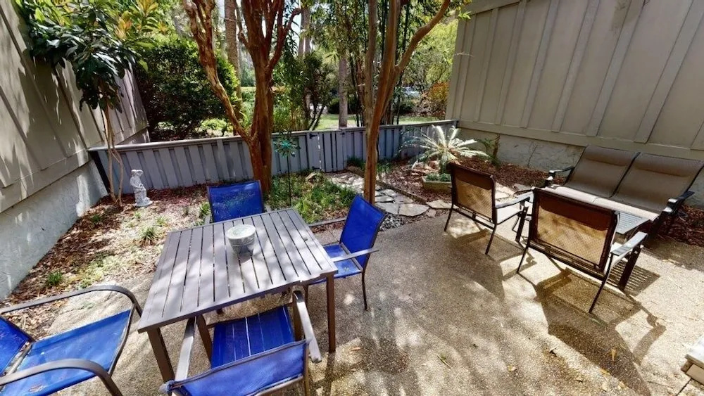 You Beach Ya - Bright and Cheery 2 Bedroom Unit in Palmetto Dunes by Redawning