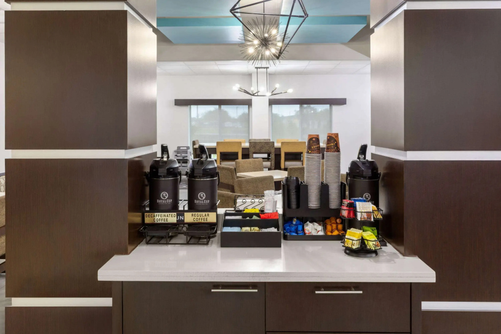 La Quinta Inn & Suites by Wyndham Angleton - Général