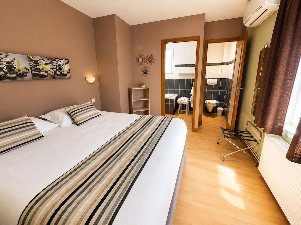 Comfort Double room (full double bed)