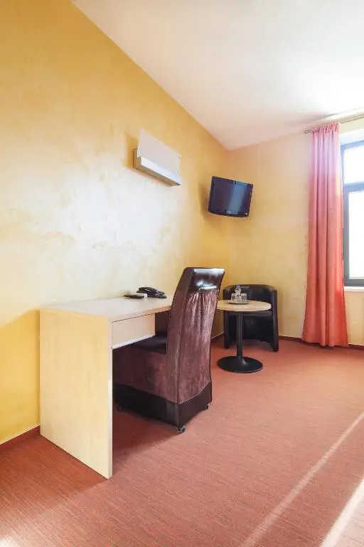 Hotel Conti - Chambres