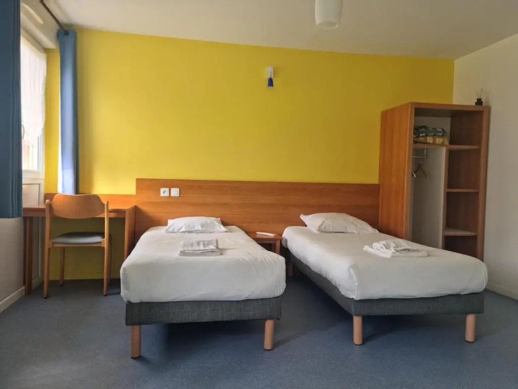 Standard Double room (twin beds)