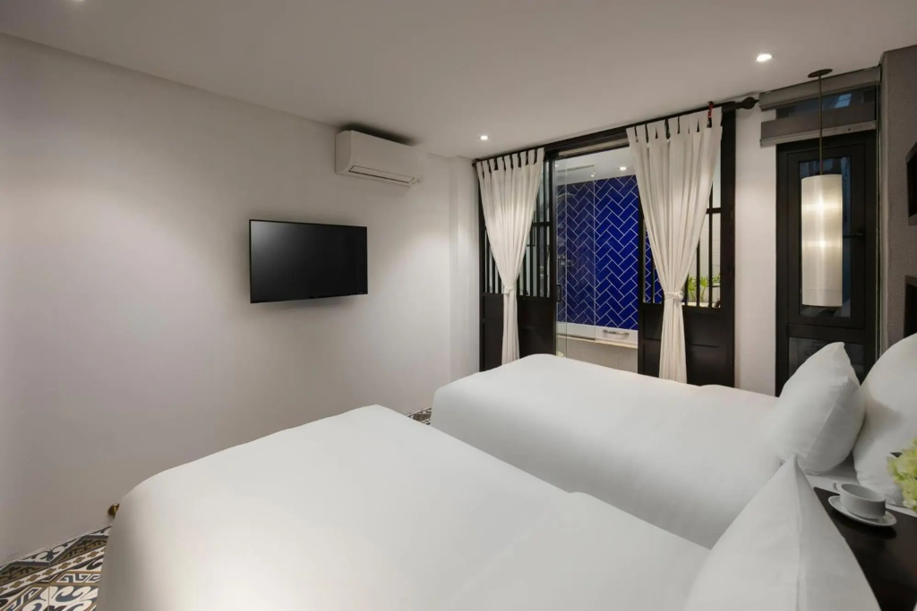 Отель Carillon Boutique Hotel в Ханое