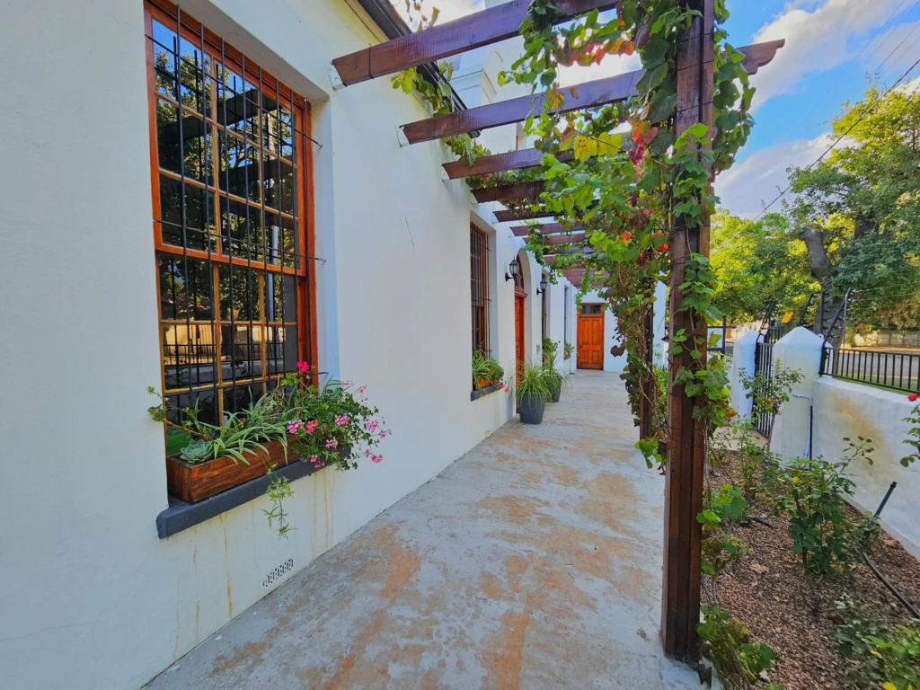 Adderley House Guest Accommodation