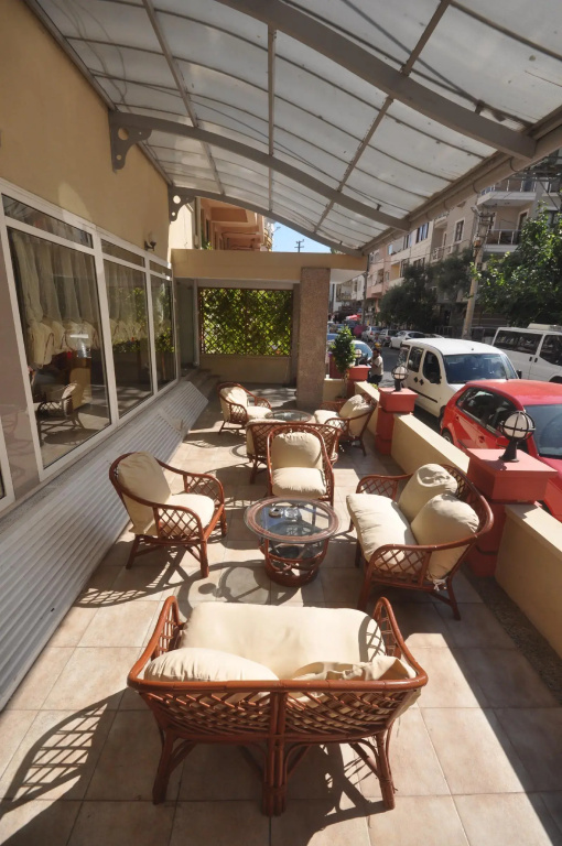 Hotel photo 12