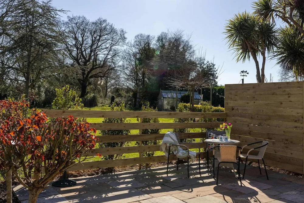 Stylish One Bed Annexe Near Marina and Beaches