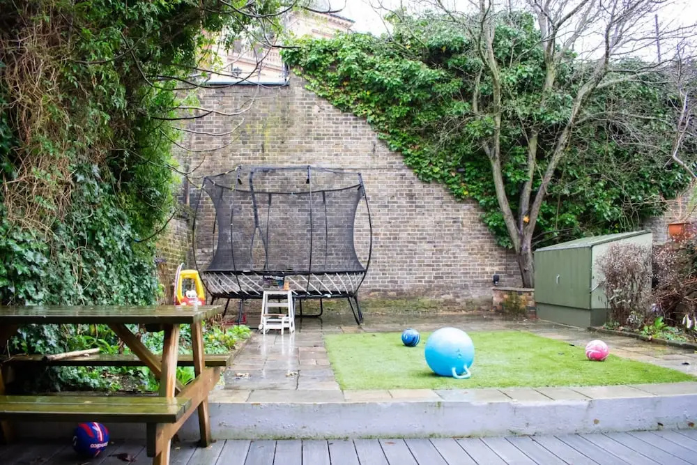 Stunning 5 Bedroom Family Home in East London