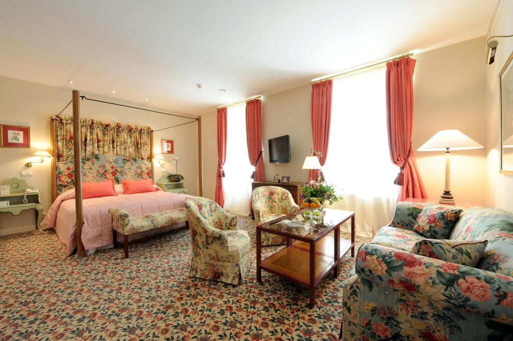 Stikliai Hotel by null