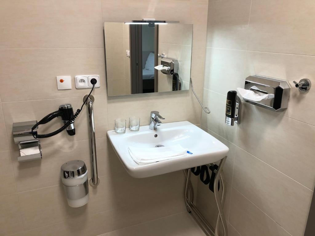 Standard Double room (twin beds)