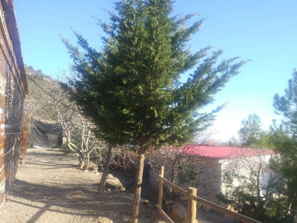 Espai Natural La Comanglora