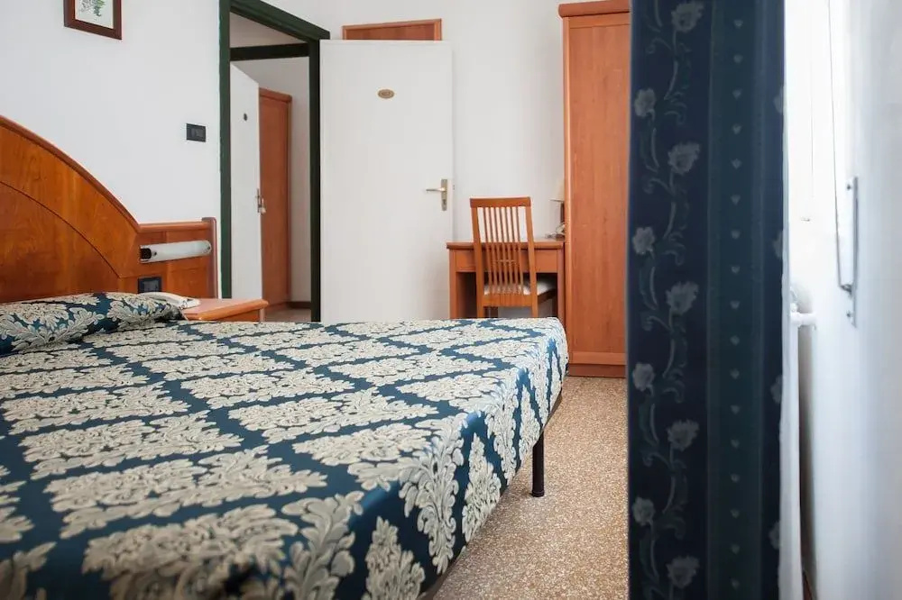 Hotel Lorenzo - Général