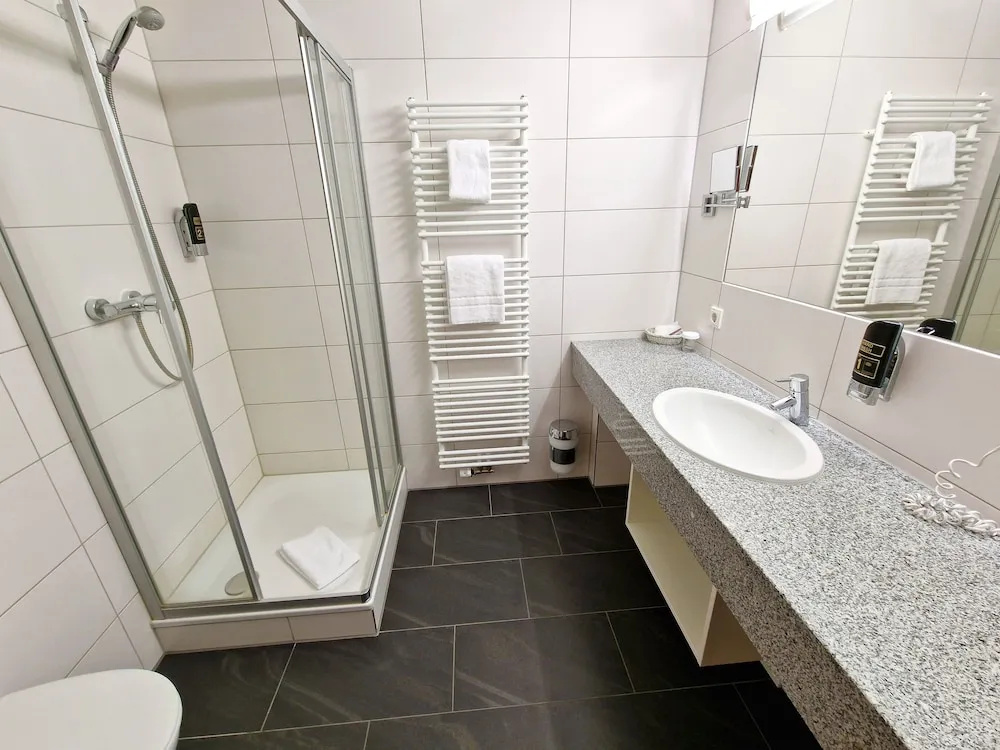 Hotel Fortuna Reutlingen West - Chambres