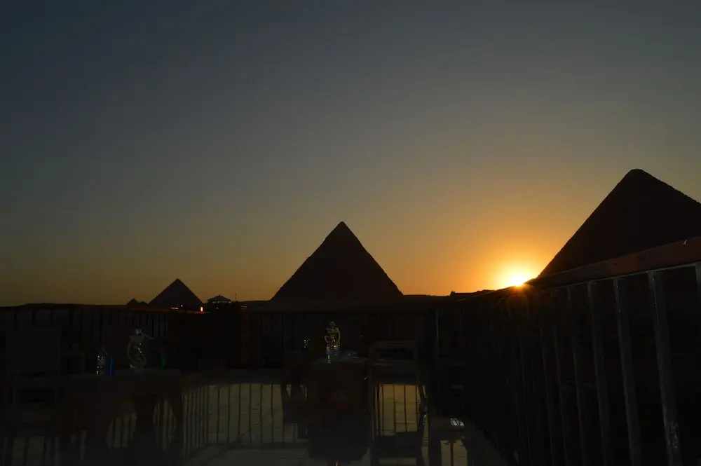 Comfort Pyramids Inn