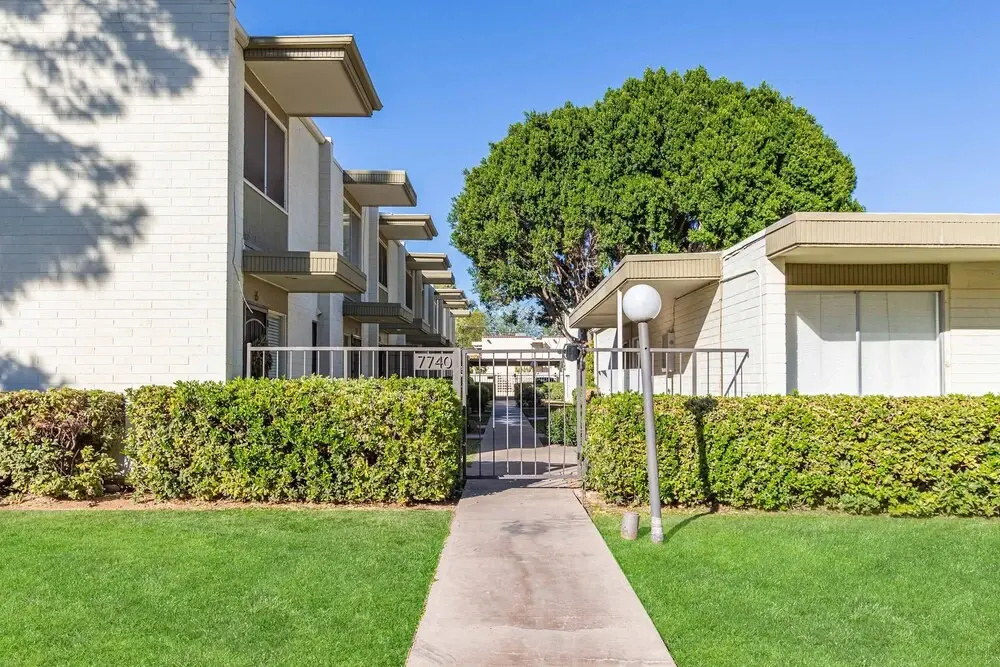 New-heatherbrae 8-old Town-camelback View