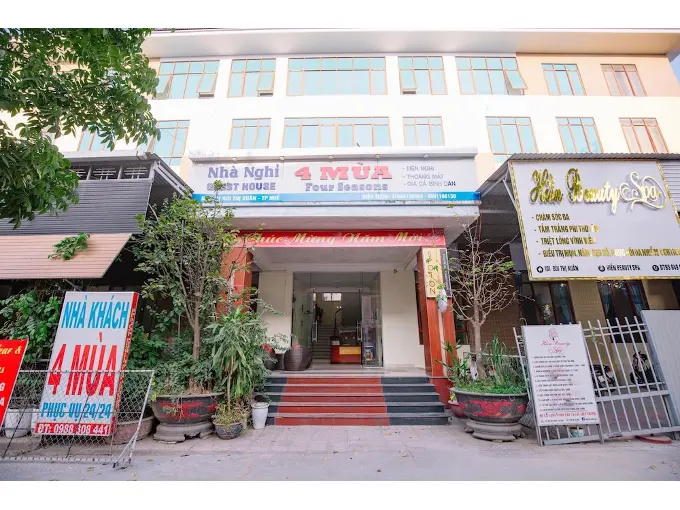 Four Seasons Guest House by OYO Rooms