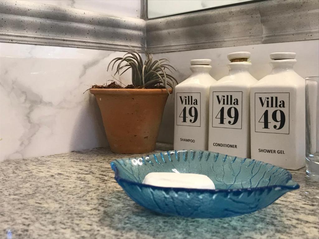 Villa 49