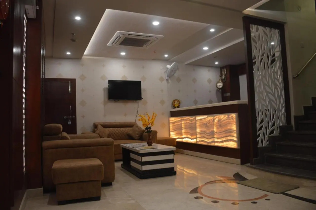 Hotel Midcity