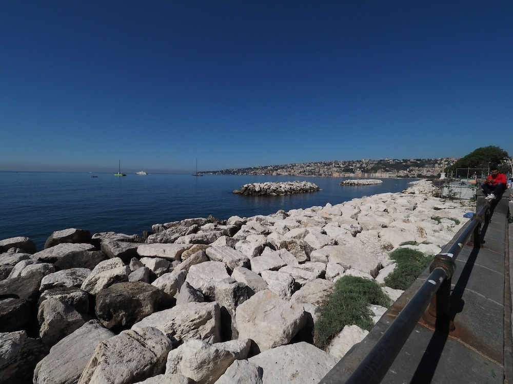 L' Angolo sul Mare