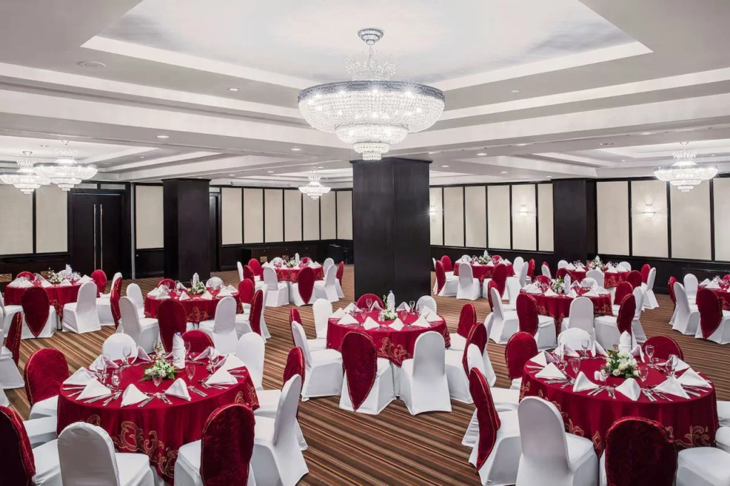 Mövenpick Grand Al Bustan Dubai - Général