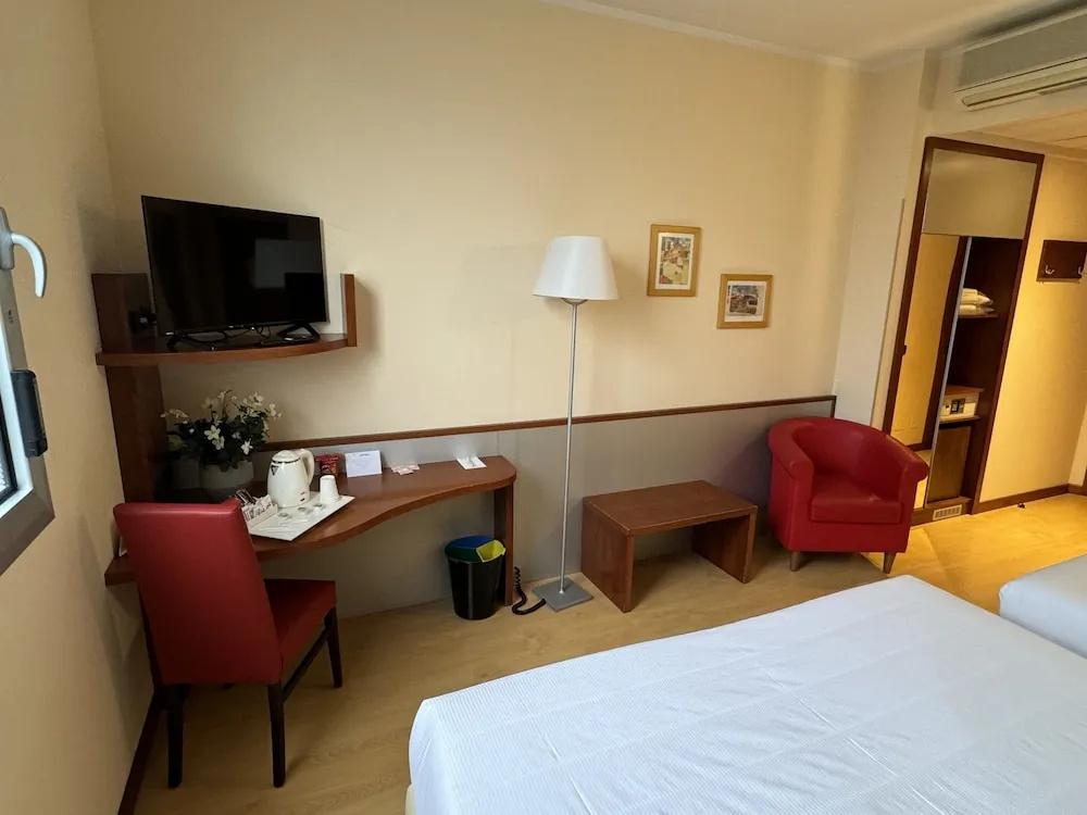 Euro Hotel - Chambres
