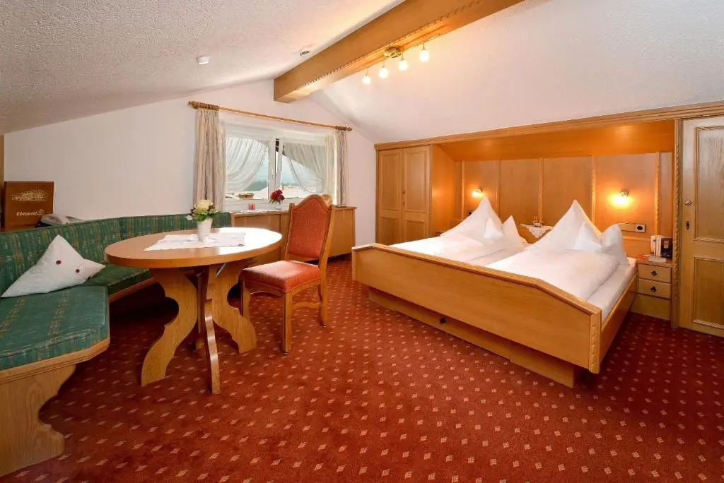 Hotel Edelweiß - Chambres