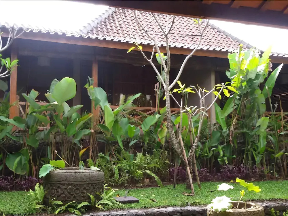 Omkara Mountain Retreat