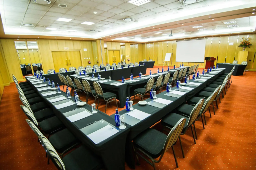 Sierra Burgers Park Hotel - Général