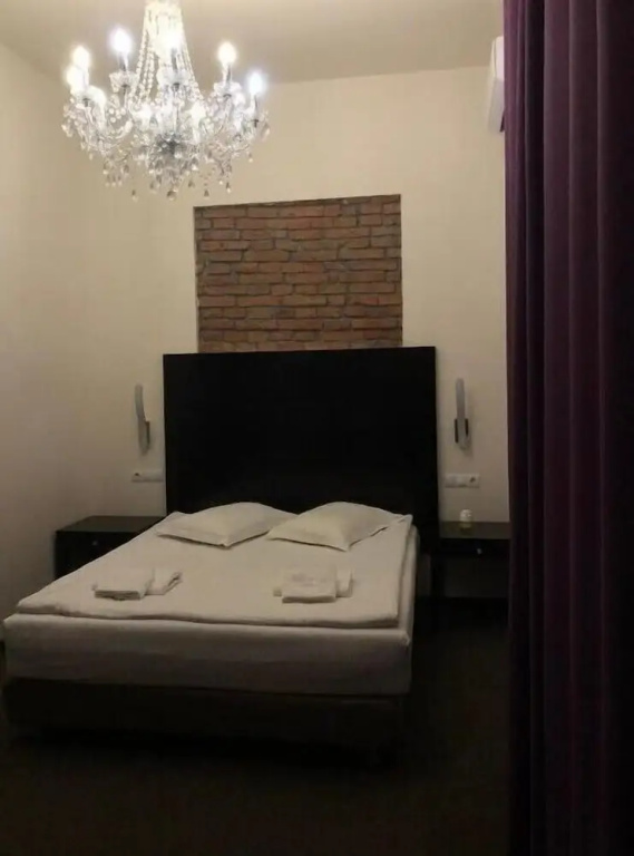 Superior Double room (full double bed)