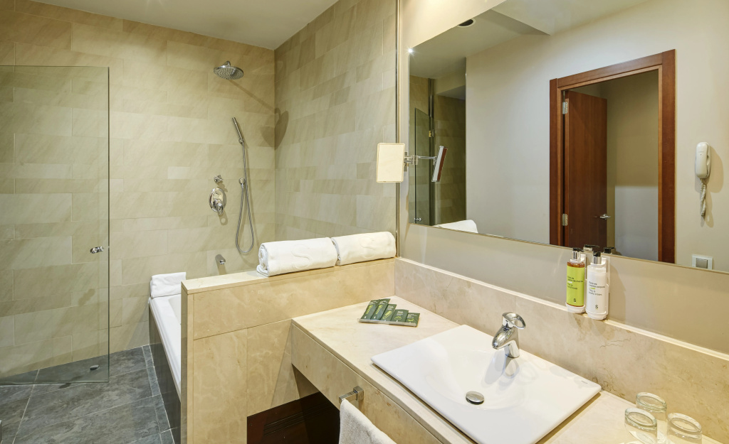 Hotel Sercotel Ciutat de Montcada - Général