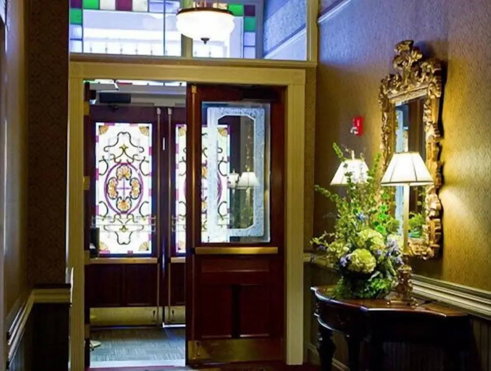 Hotel photo 2
