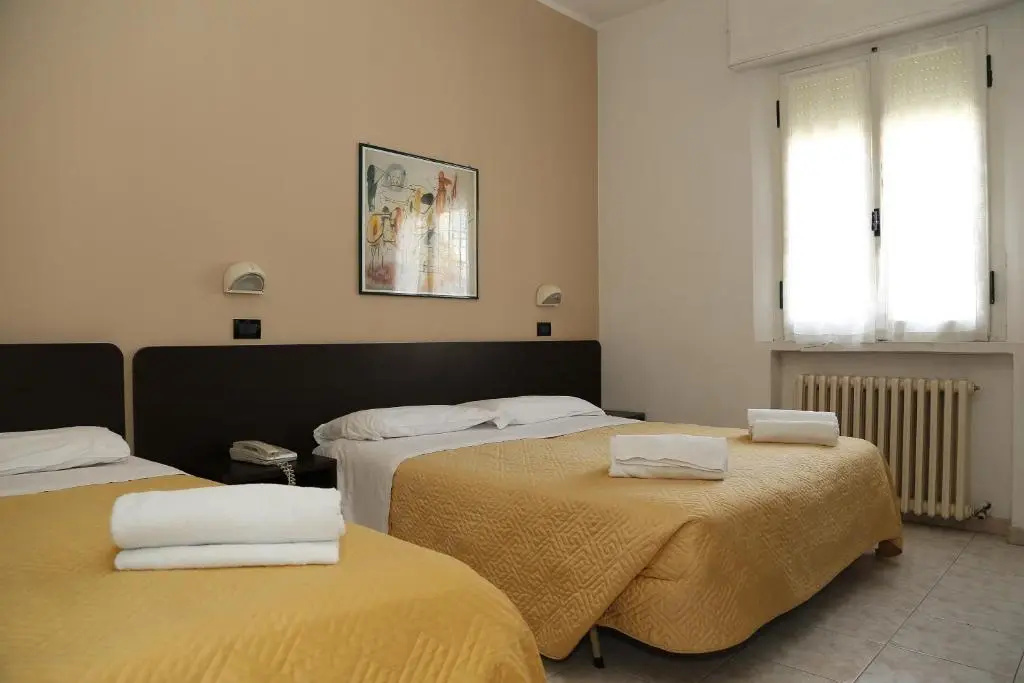 Hotel Villa Dina - Chambres