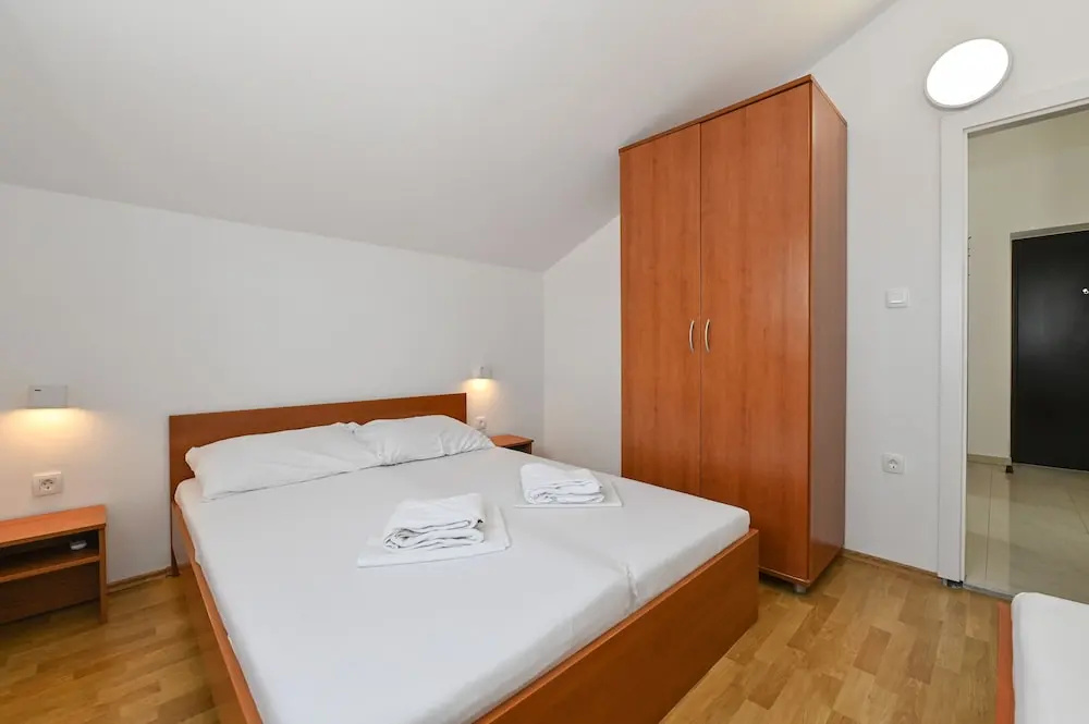 2 Bedrooms Comfort Apartment with sea view
