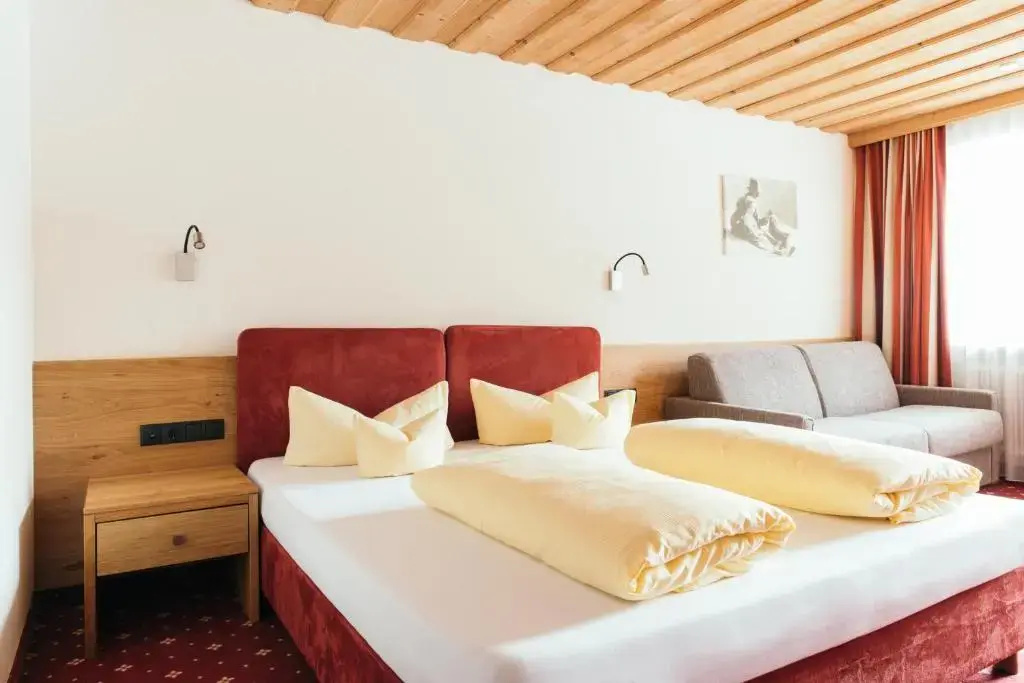 Hotel Weisseespitze - Chambres