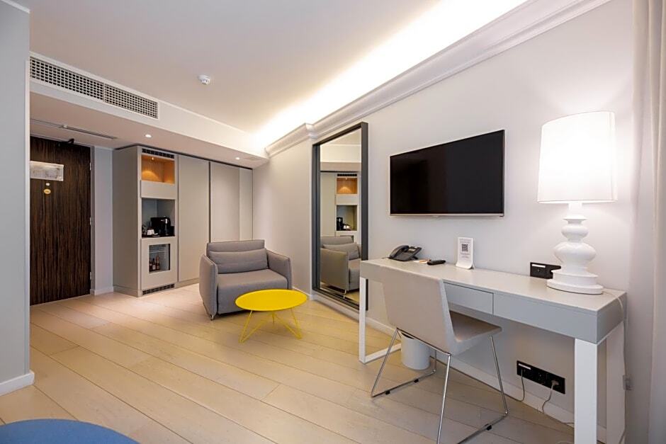 Двухместный номер Premium двуспальная кровать в L'Ermitage Hotel Tallinn
