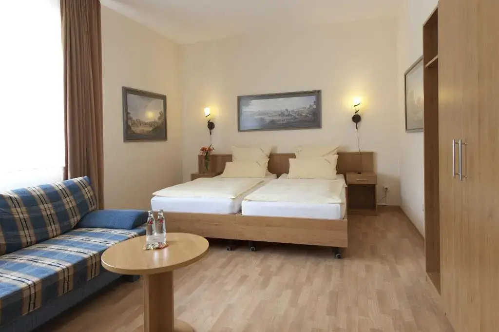 Hotel Marco Polo by null