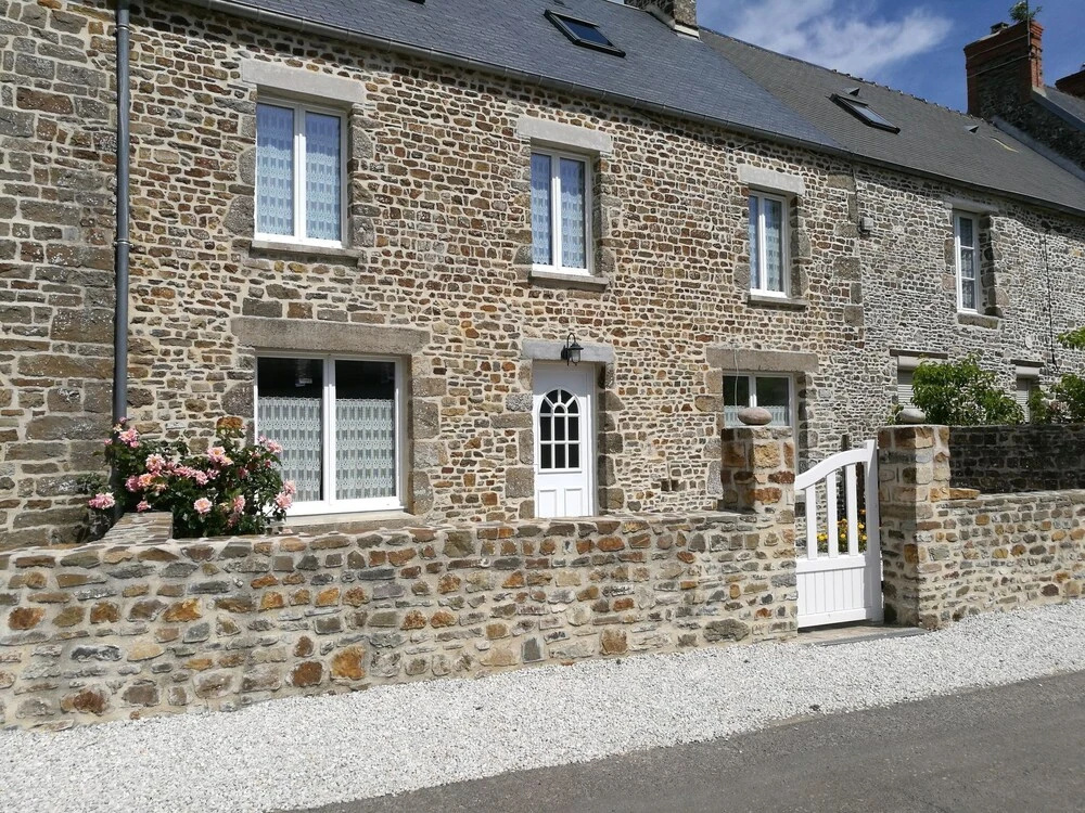 Beautifully Refurbished, Authentic Home in a Quiet Village Bordering the Coast