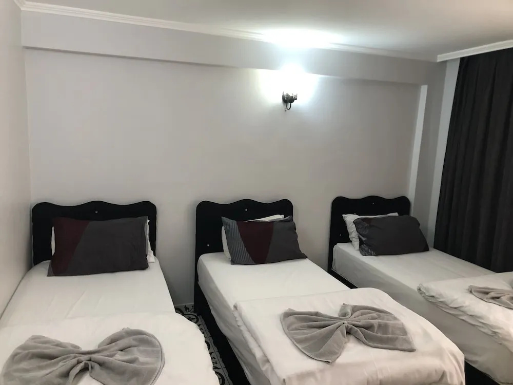 Reydel Hotel — 2