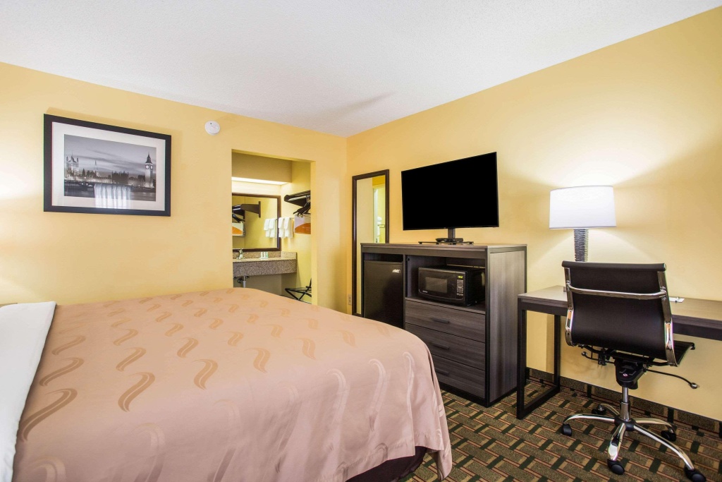 Quality Inn White House — 5