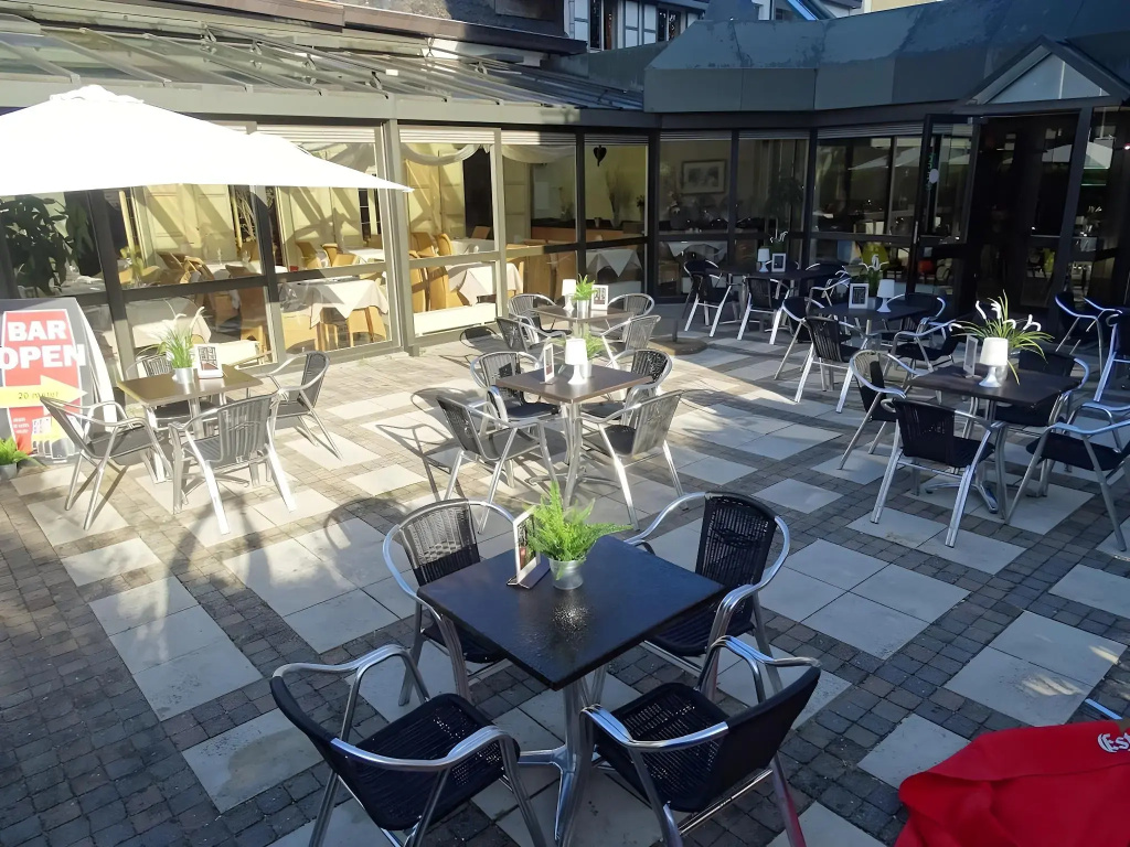 Hotel photo 16