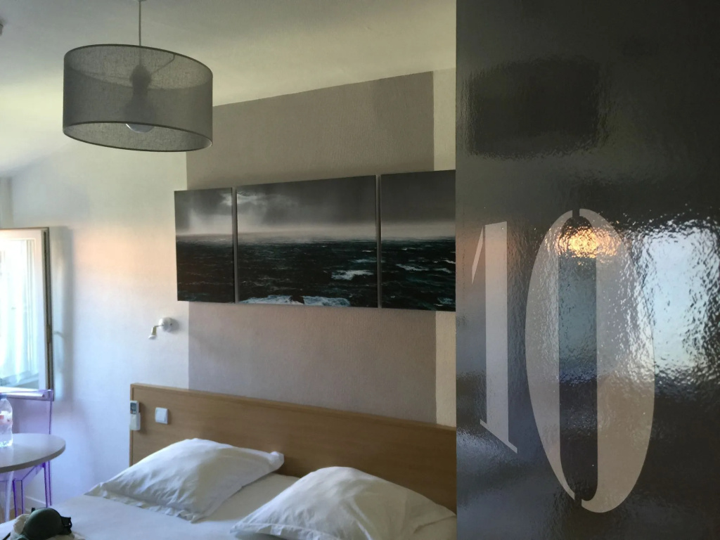 Voir la photo 3 — Hôtel La Marine